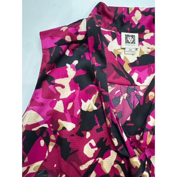 Anne Klein Blouse Women XS Pink Black Excellent Tie Neck Abstract Sleeveless - Picture 4 of 8